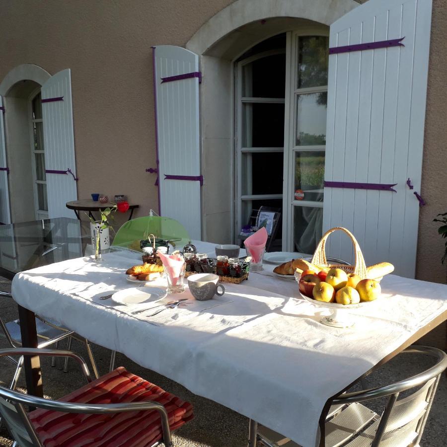 Vents D'Anges Bed & Breakfast Sainte-Cécile-les-Vignes Exterior foto